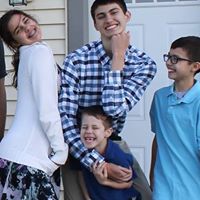 Sarah Walter Photo 39