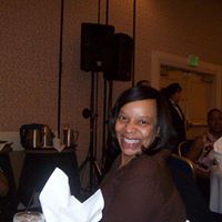 Teresa Hardy Photo 23