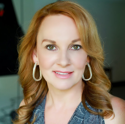 Christina Bristow Photo 16