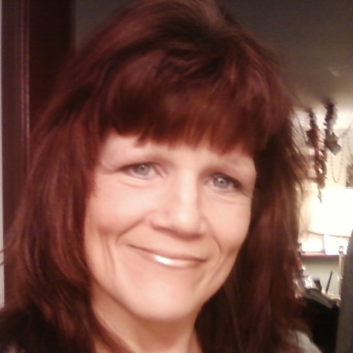 Lynn Robertson Photo 7