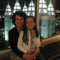 Julie Jewell Photo 22