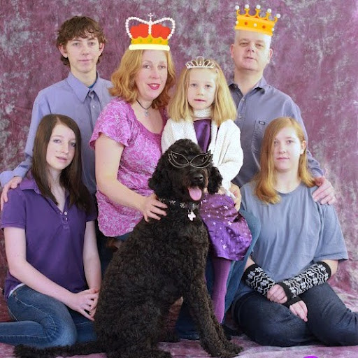 Sarah Thomas Photo 50