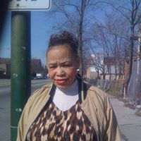 Renee Lewis Photo 17