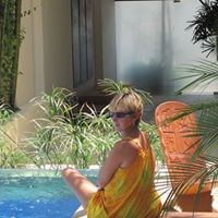 Charlotte Akers Photo 13