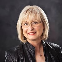 Patty Wiseman Photo 21