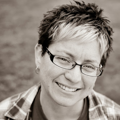 Deborah Mobley Photo 17