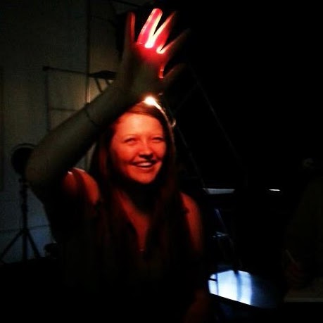 Julianne Nash Photo 1