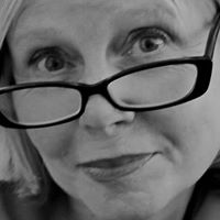 Nancy Simons Photo 22