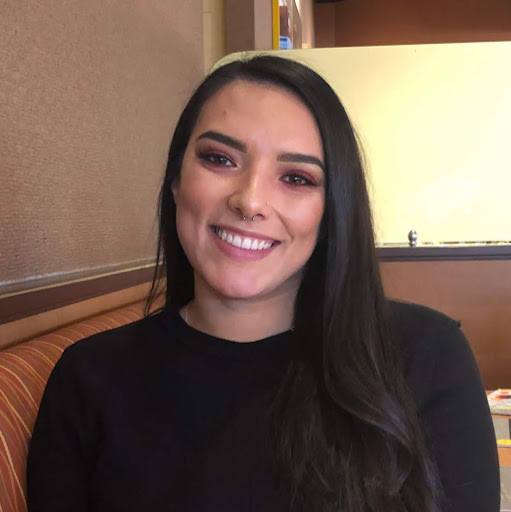 Kristine Hernandez Photo 32