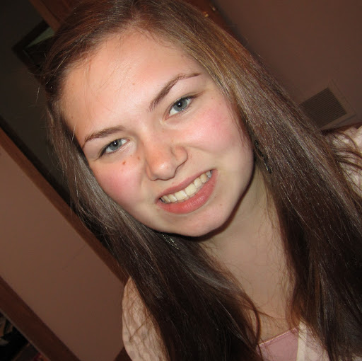Lindsay Erickson Photo 14