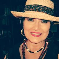 Katherine Richard Photo 19