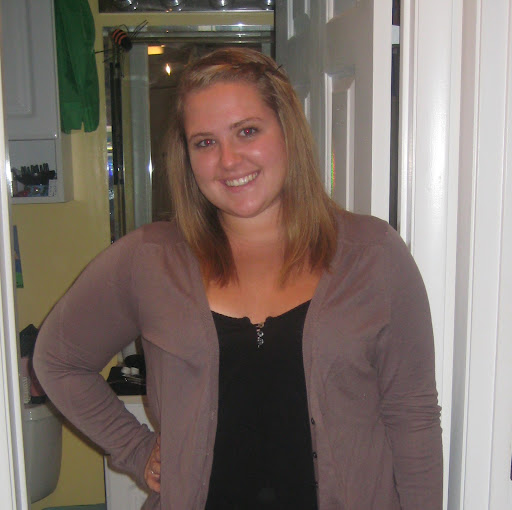 Stephanie Peterson Photo 16