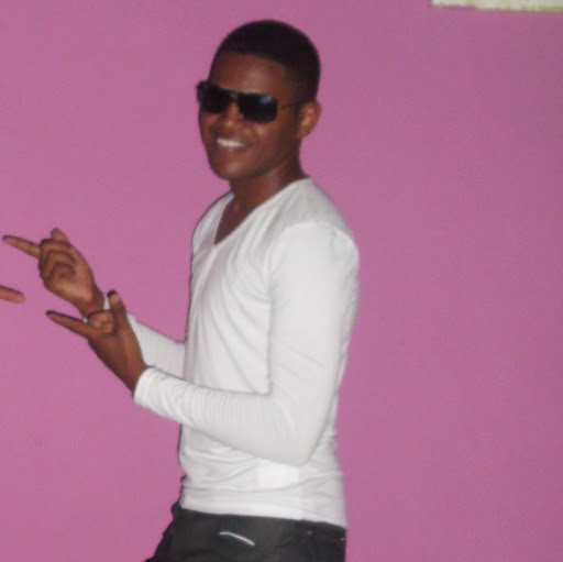 Bryan Gordon Photo 28 Bryan Gordon Photo 28