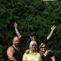 Debbie Rossiter Photo 12