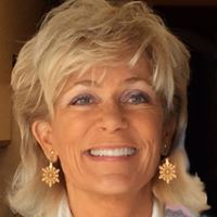 Carol Hixson Photo 6