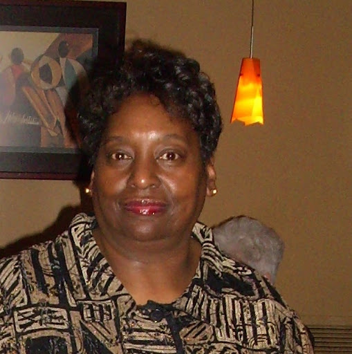 Annie Williams Photo 21