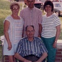 Carolyn Watkins Photo 35