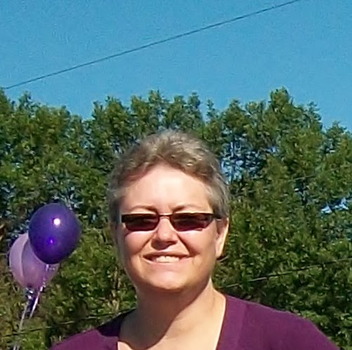 Linda Robbins Photo 21