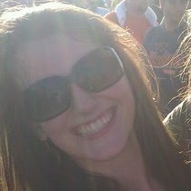 Julia Schmitz Photo 26