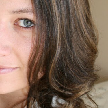 Cassandra Green Photo 38