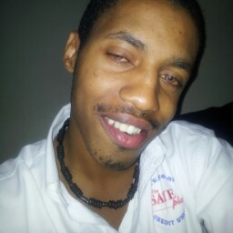 Casey Mitchell Photo 11