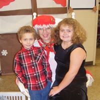 Angie Reeves Photo 6