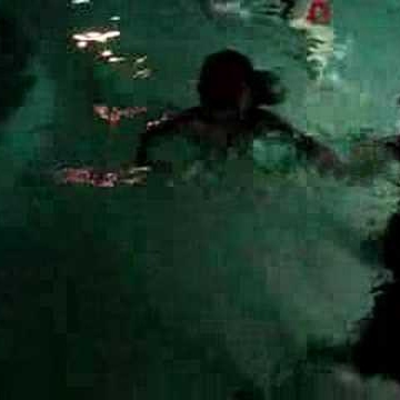 Megan Farnsworth Photo 8