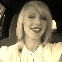Kristin Ludwig Photo 12