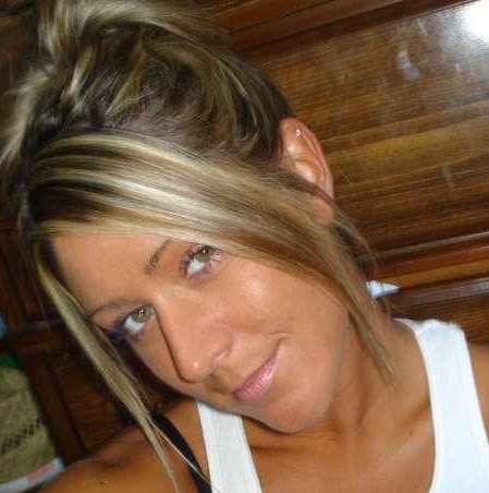 Jennifer Kemp Photo 32