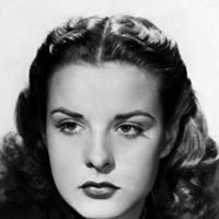 Elizabeth Willard Photo 12