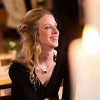 Tina Vaughan Photo 14
