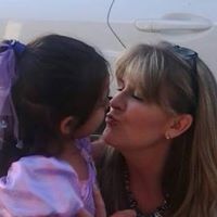 Robin Larson Photo 16