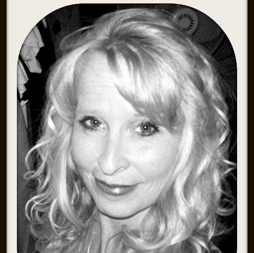 Jessica Peterson Photo 15