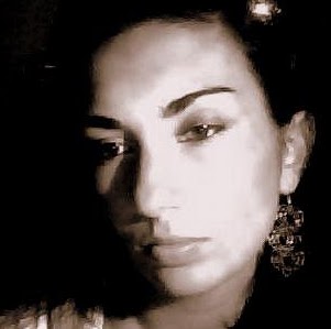 Elisa Franco Photo 9