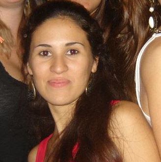 Debora Ramirez Photo 9