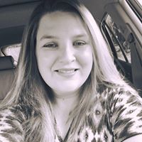 Stephanie Singleton Photo 32