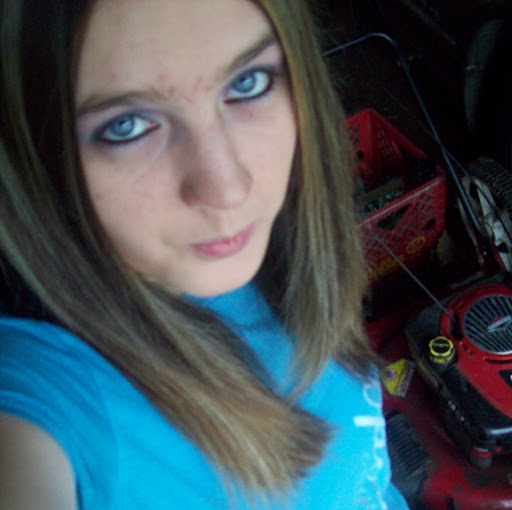 Amanda Kaye Photo 36