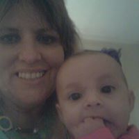 Angela Hurst Photo 30