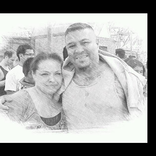 Darlene Torres Photo 19