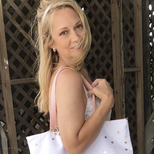 Paula Bryant Photo 14