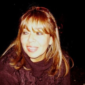 Sandra Benavides Photo 13