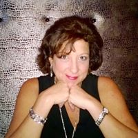 Susan Fine Photo 22