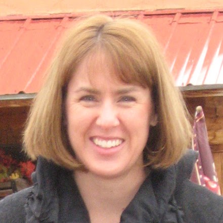 Sarah Mayes Photo 29