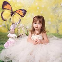 Michelle Leininger Photo 29