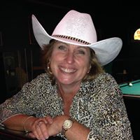 Laura Engstrom Photo 23