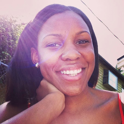 Angela Raines Photo 34