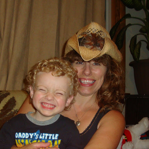 Shelley Ellis Photo 12