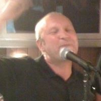 Ian Hamilton Photo 47