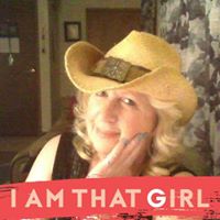 Theresa Clifford Photo 35