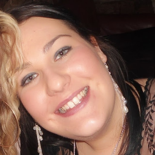 Amy Haines Photo 36